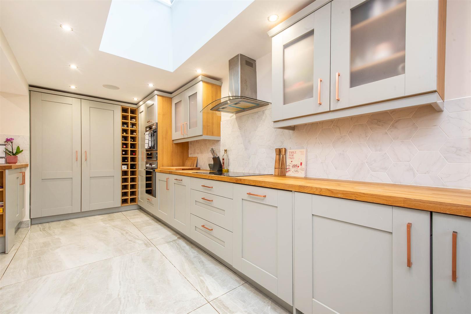 3 bed property in Broadfield Drive, Leyland